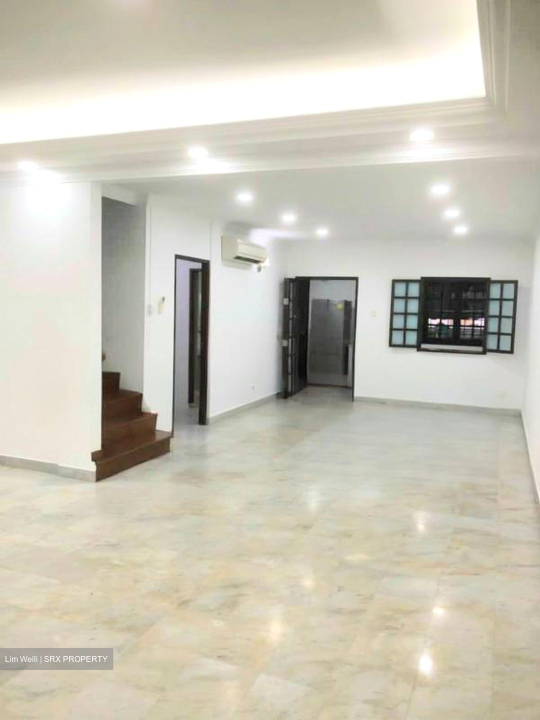 Cairnhill Road (D9), Terrace #507458401